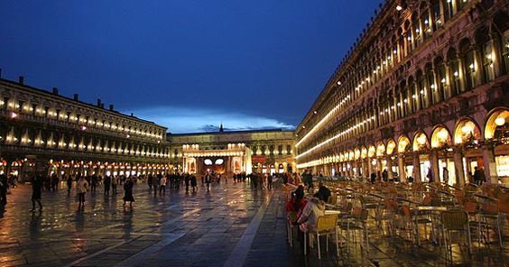 plaza San Marco Venise